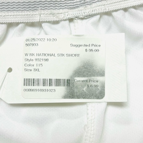 NWT Nike Women's Shorts Dri-Fit  White/Wine Basketball 932198-115 Plus Sz 3XL - Picture 5 of 5